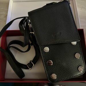 Hammit crossbody. Phone, credit cards